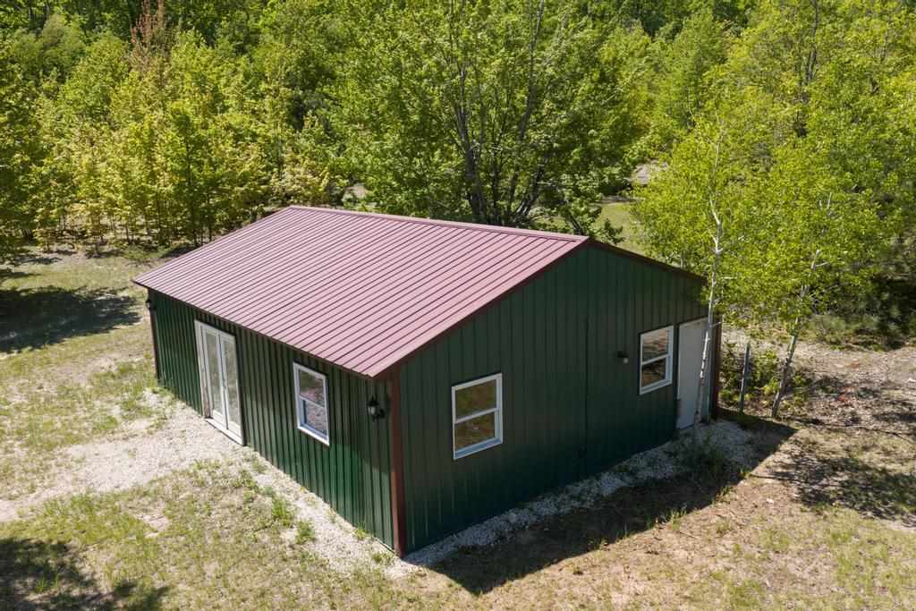 2244 Palmer Road Pellston MI 49769