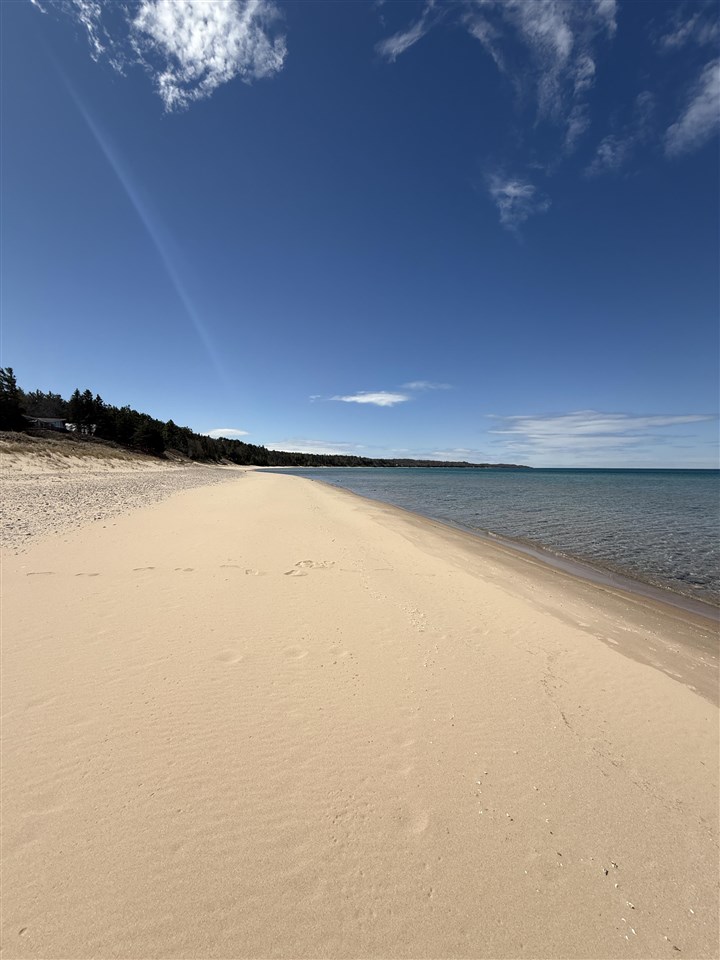 Tbd Sturgeon Bay Harbor Springs MI 49740