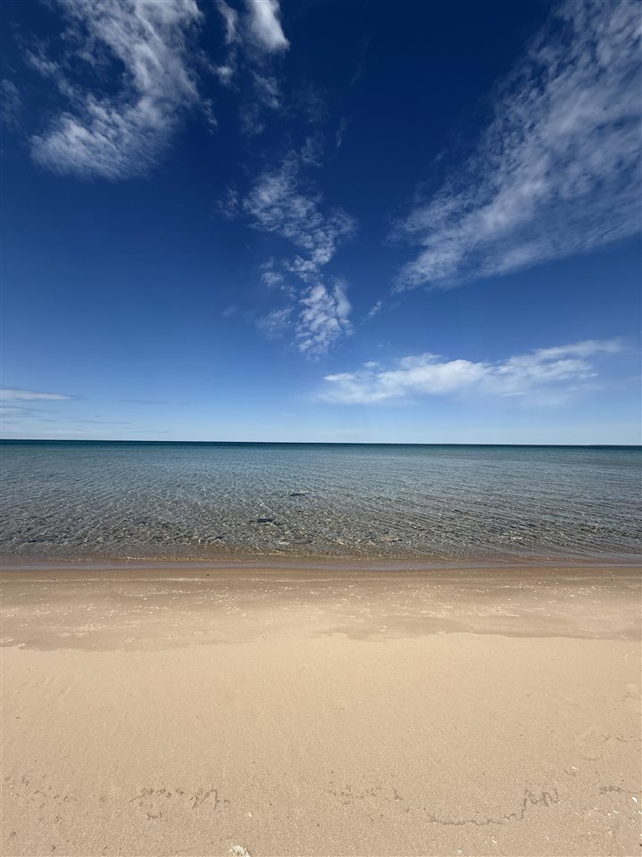 Tbd Sturgeon Bay Harbor Springs MI 49740