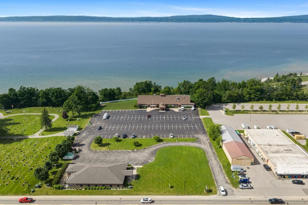 1110 Charlevoix Avenue Petoskey MI 49770
