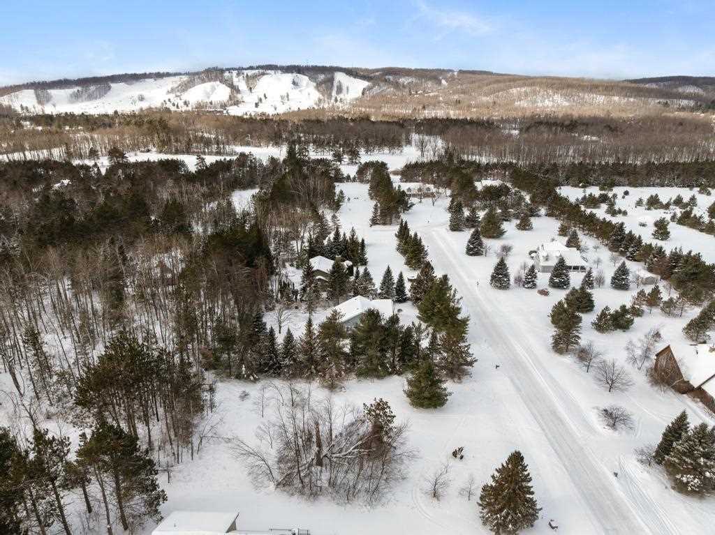 165 Pleasant Valley Drive Harbor Springs MI 49740