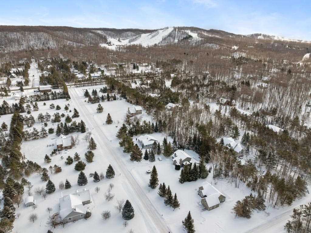 165 Pleasant Valley Drive Harbor Springs MI 49740