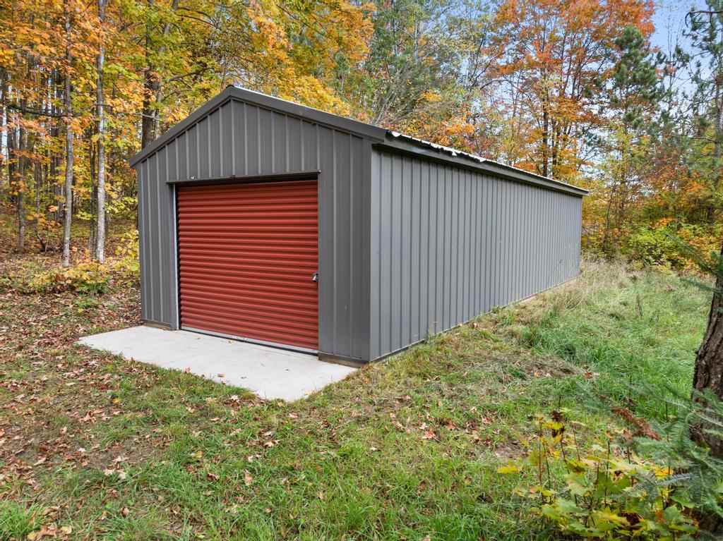 2537 Middle Village Drive Harbor Springs MI 49740