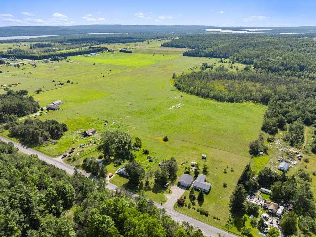 8688 Miller Road Alanson MI 49706