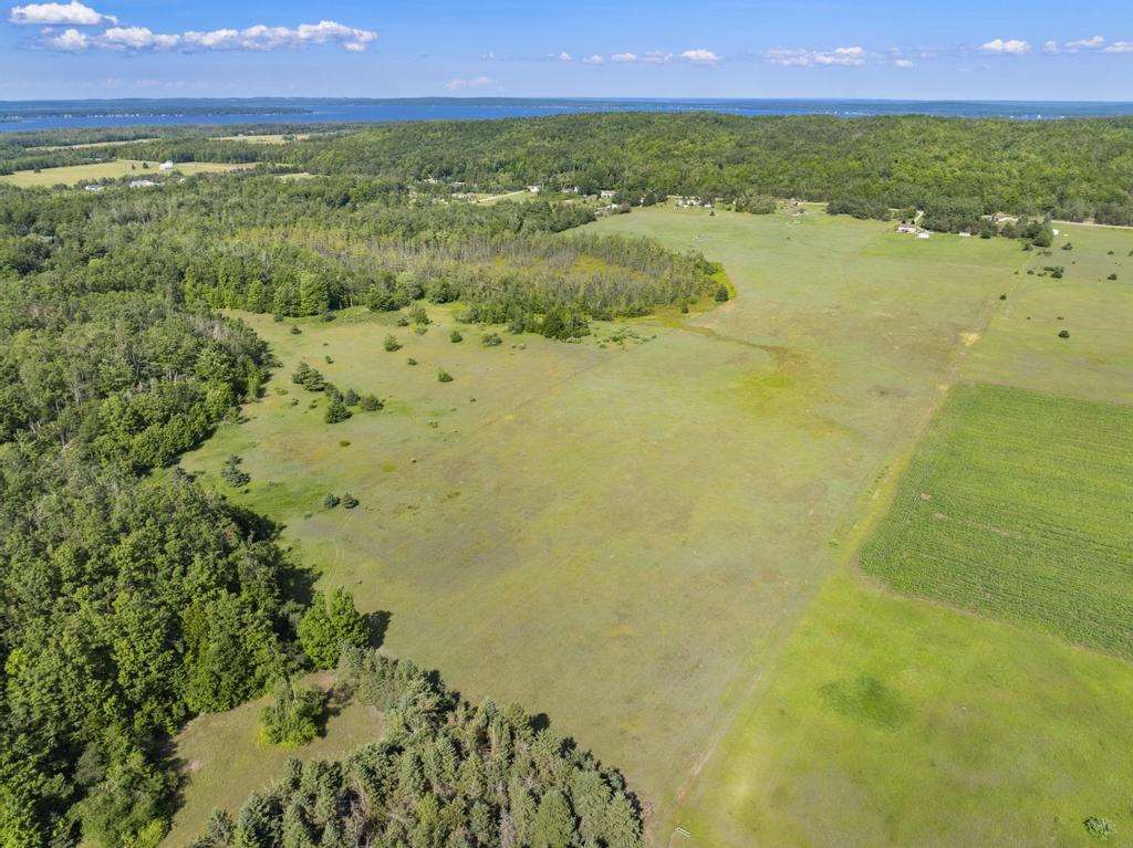 8688 Miller Road Alanson MI 49706