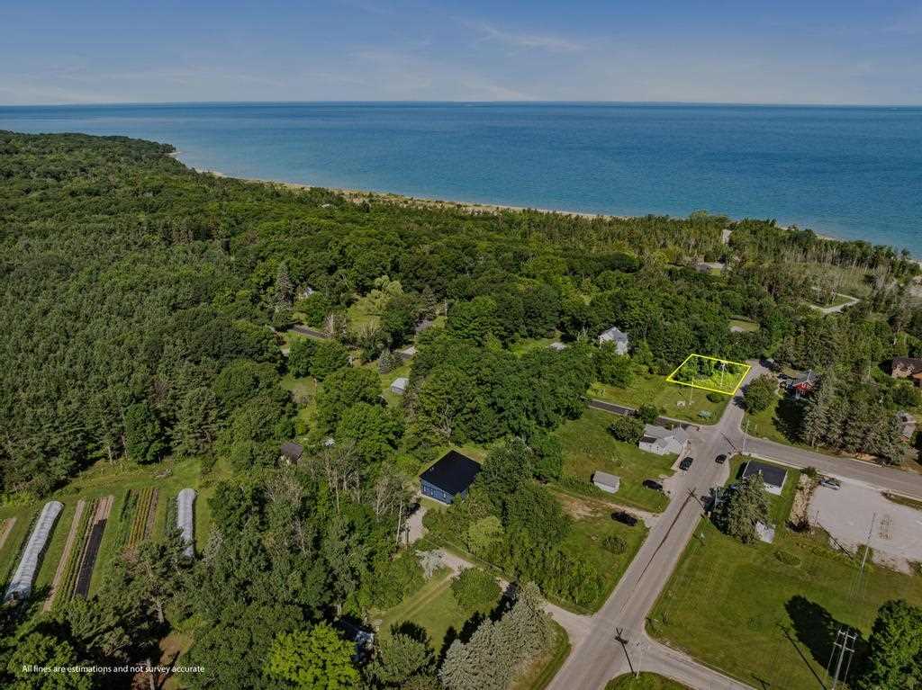 Tbd North Lot Bluff Terrace Harbor Springs MI 49740