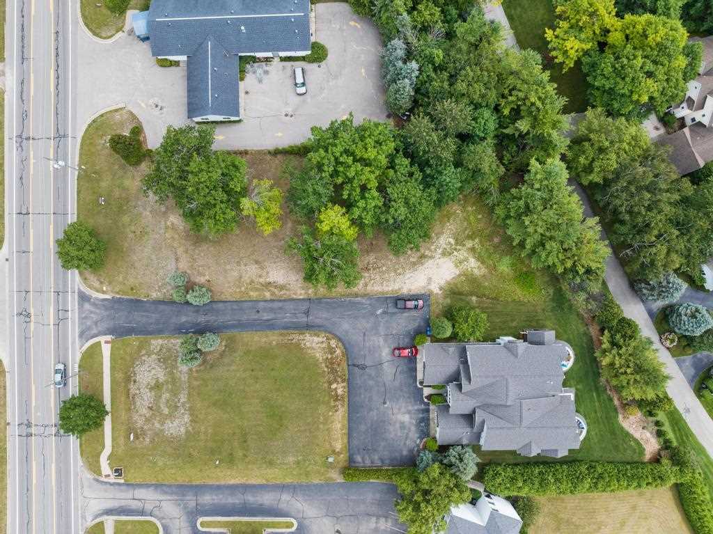 840 Petoskey Avenue Charlevoix MI 49720