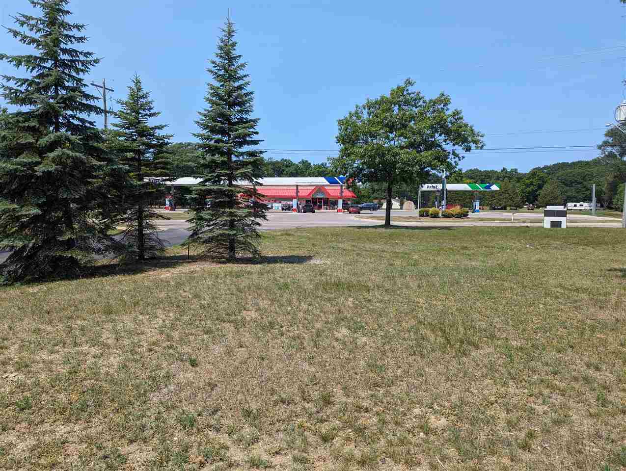 840 Petoskey Avenue Charlevoix MI 49720