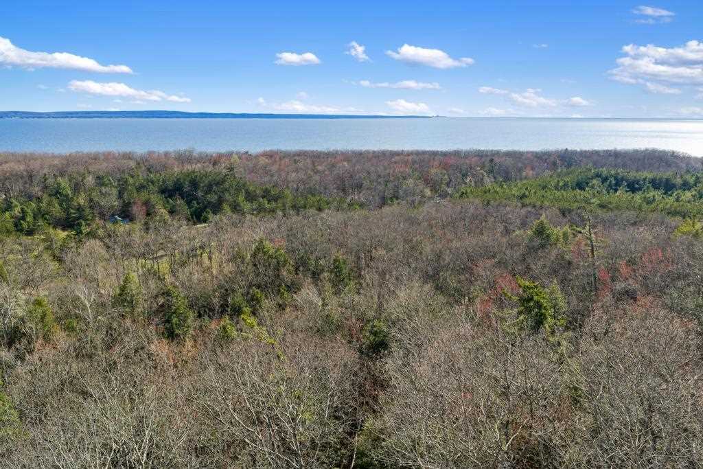 5870 Lodgepole Harbor Springs MI 49740