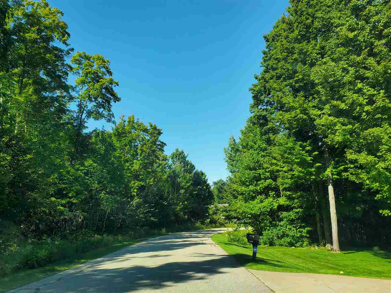 2026 Chapel Hill Drive Petoskey MI 49770