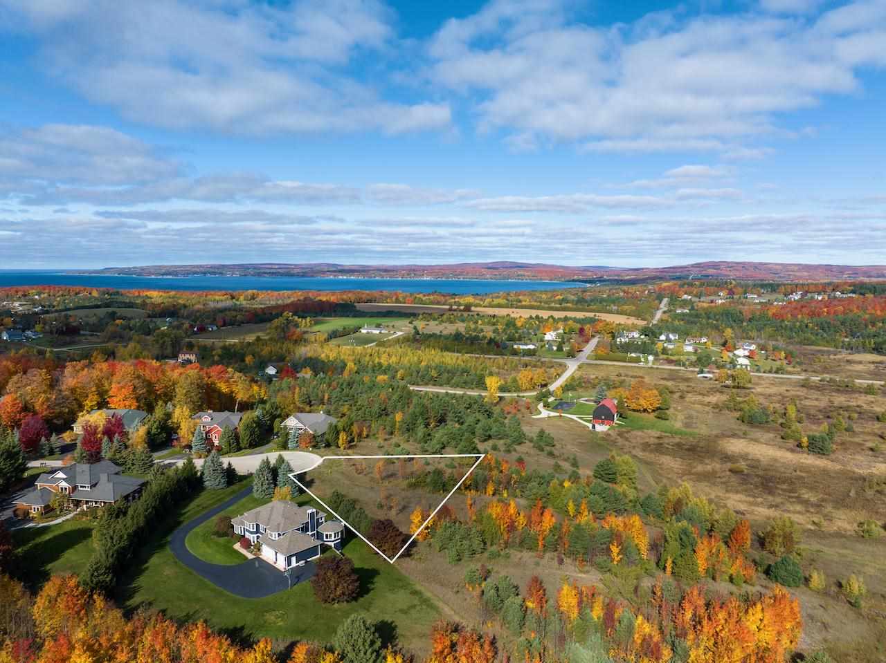 700 Harbor View Lane Petoskey MI 49770