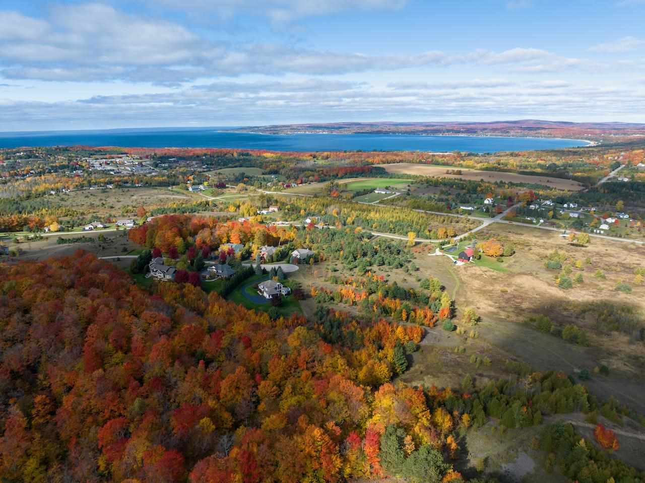 700 Harbor View Lane Petoskey MI 49770