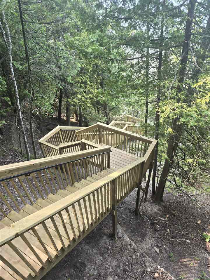8745 Voyageur Trail Harbor Springs MI 49740
