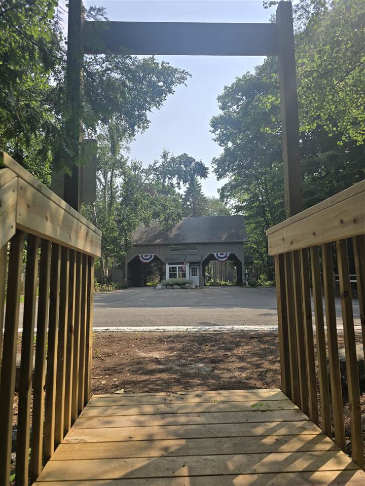 8745 Voyageur Trail Harbor Springs MI 49740