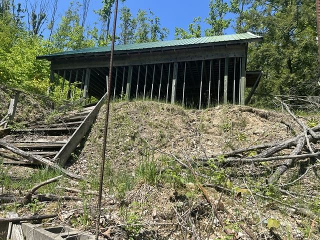 5436 Valley Road Alanson MI 49706
