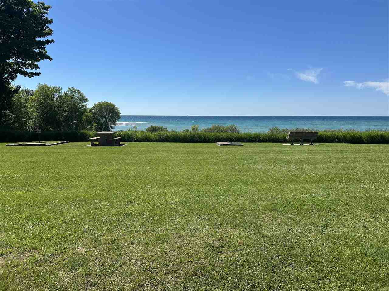 12 Foxview Drive Charlevoix MI 49720