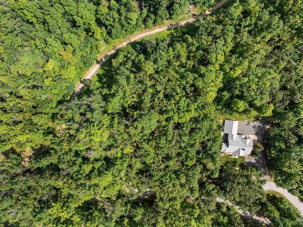 6093 Wintergreen Harbor Springs MI 49740