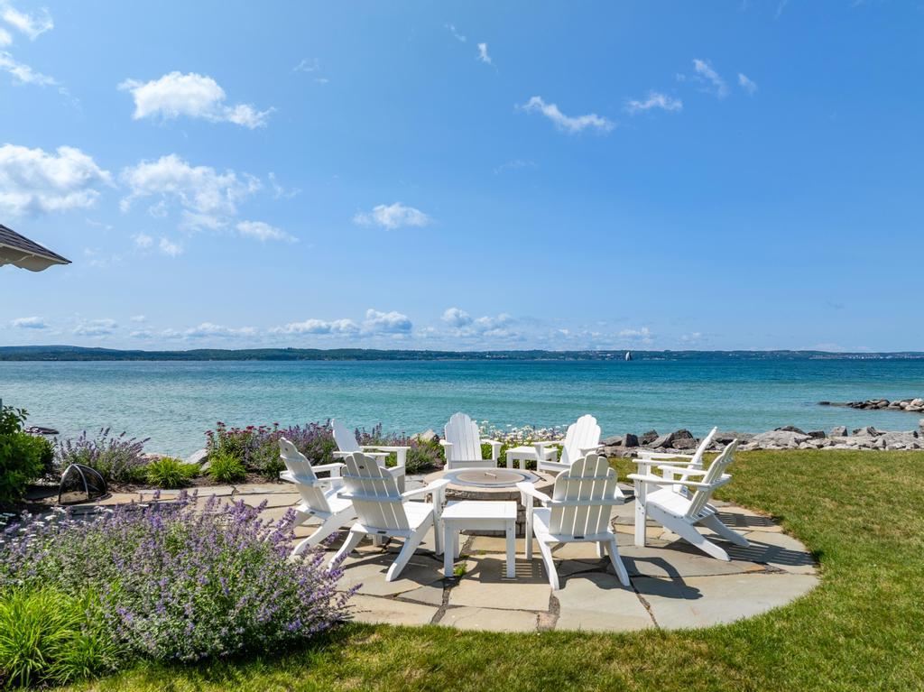 8663 Ramona Park Boulevard Harbor Springs MI 49740