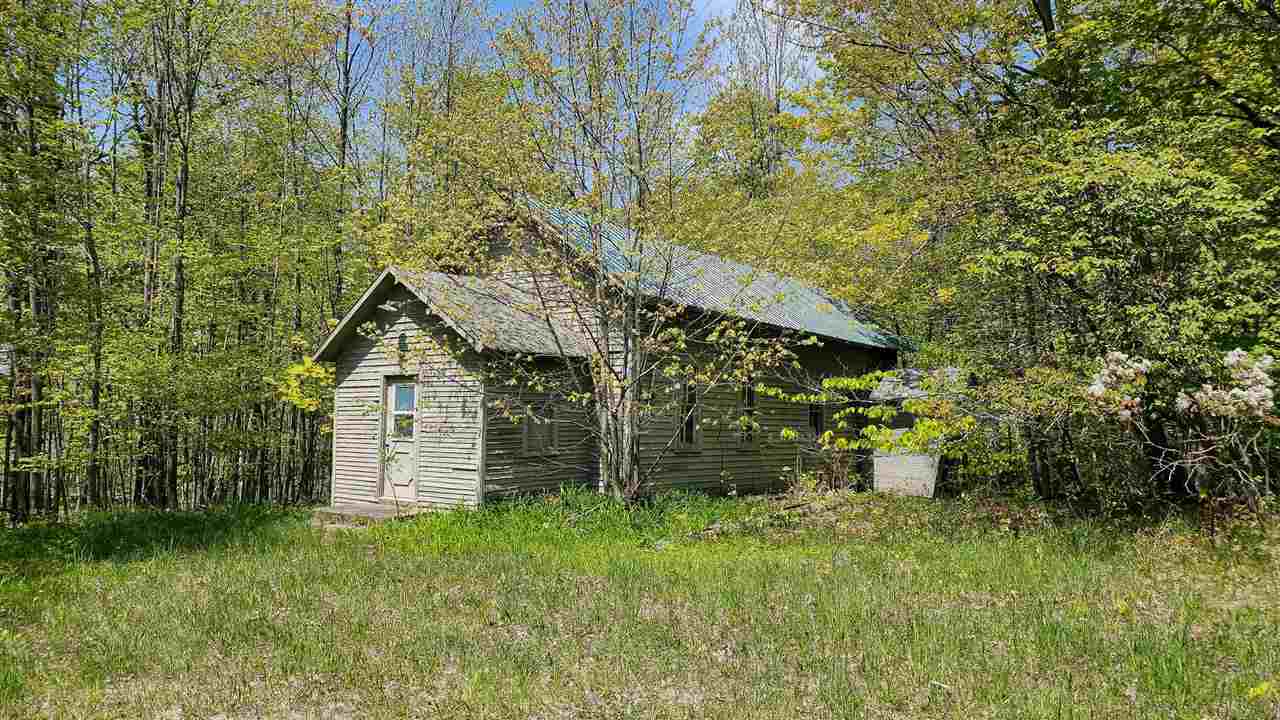 9400 W Robinson Road Harbor Springs MI 49740