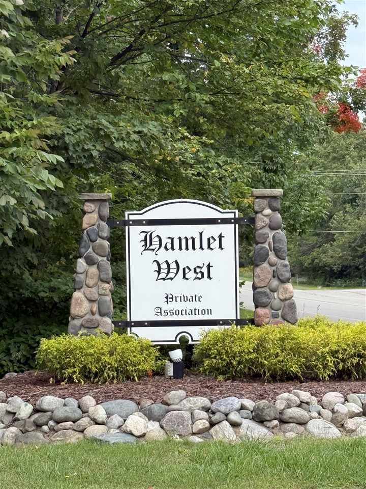 86 Meadow Wood Drive Harbor Springs MI 49740