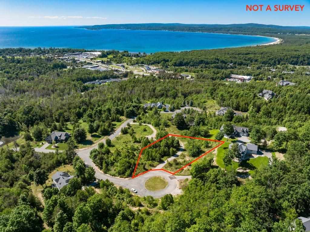3125 Old Orchard Lane Petoskey MI 49770
