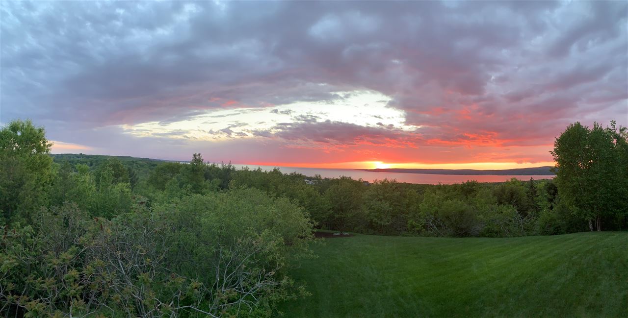 3125 Old Orchard Lane Petoskey MI 49770