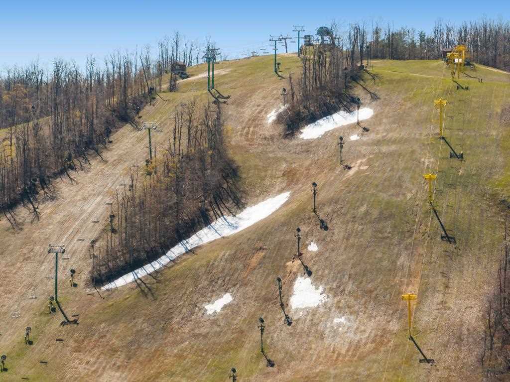 5310 Lauretian Drive Harbor Springs MI 49740