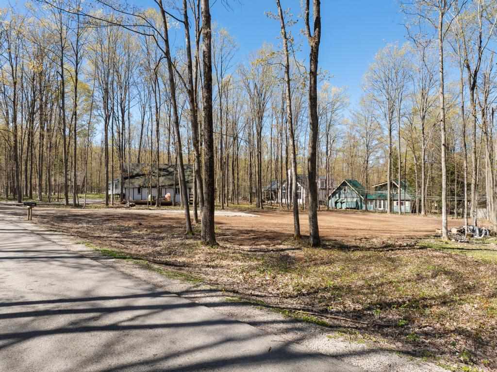 5310 Lauretian Drive Harbor Springs MI 49740