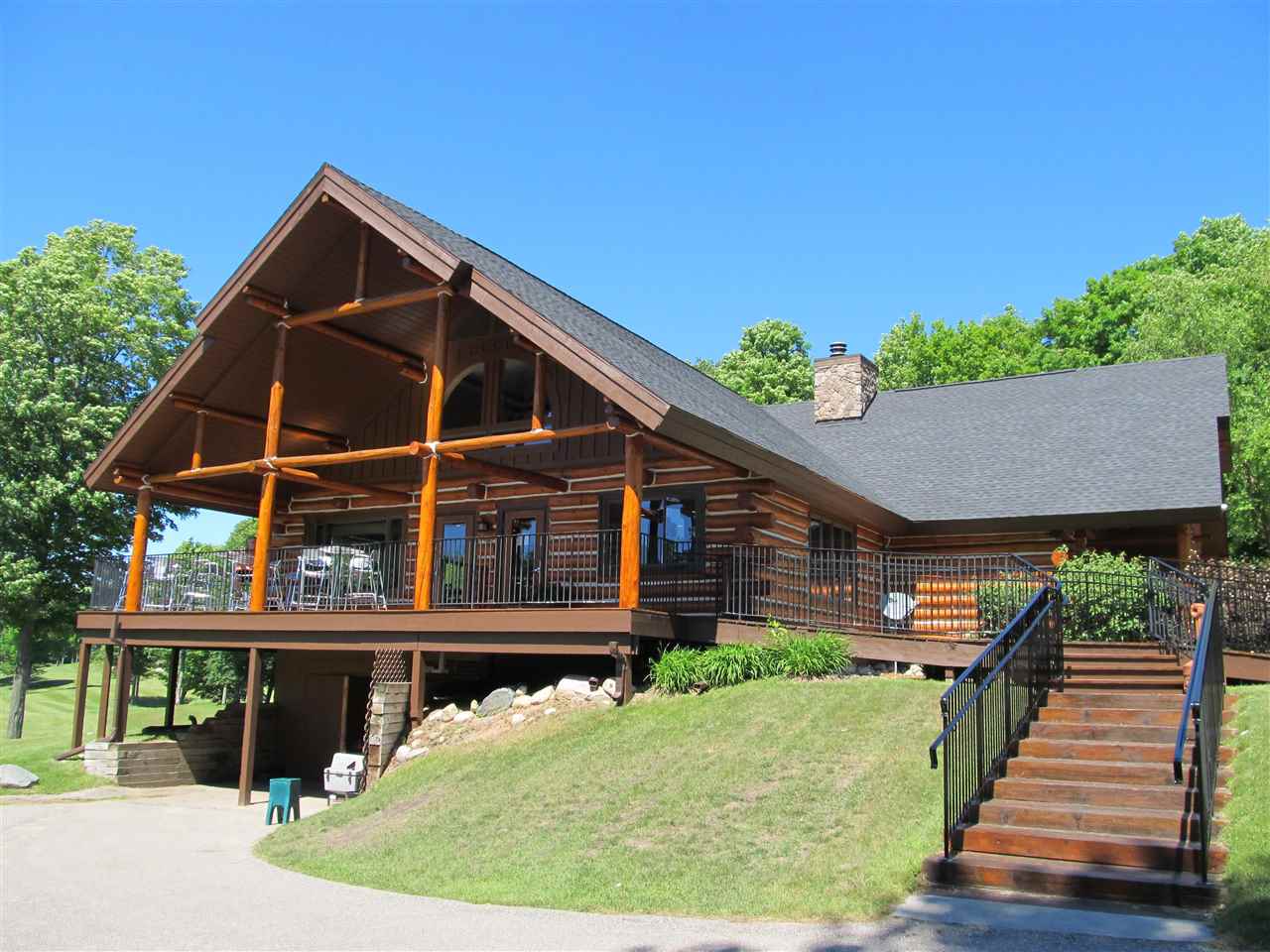 1253 Walkabout Lane Harbor Springs MI 49740