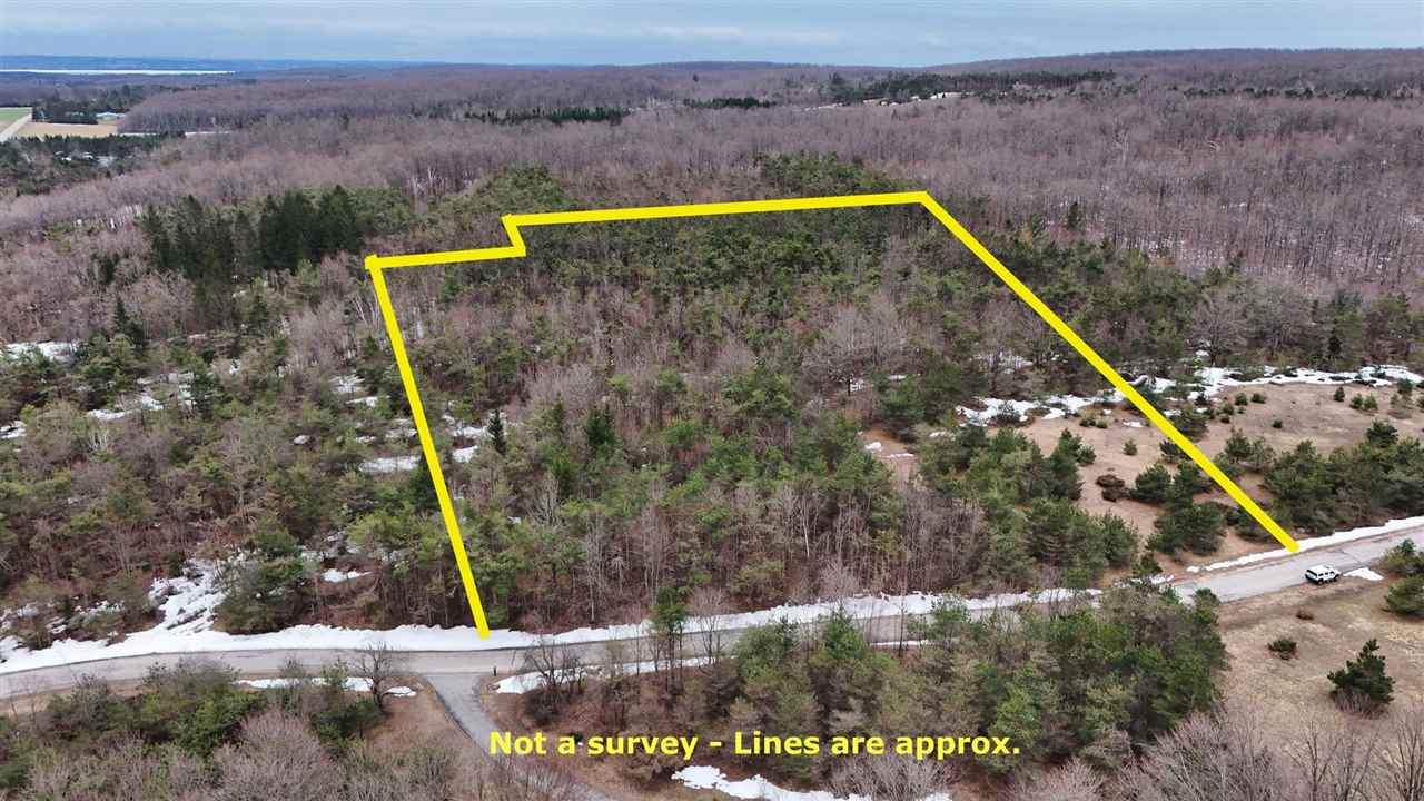 4495 Walker Road Harbor Springs MI 49740
