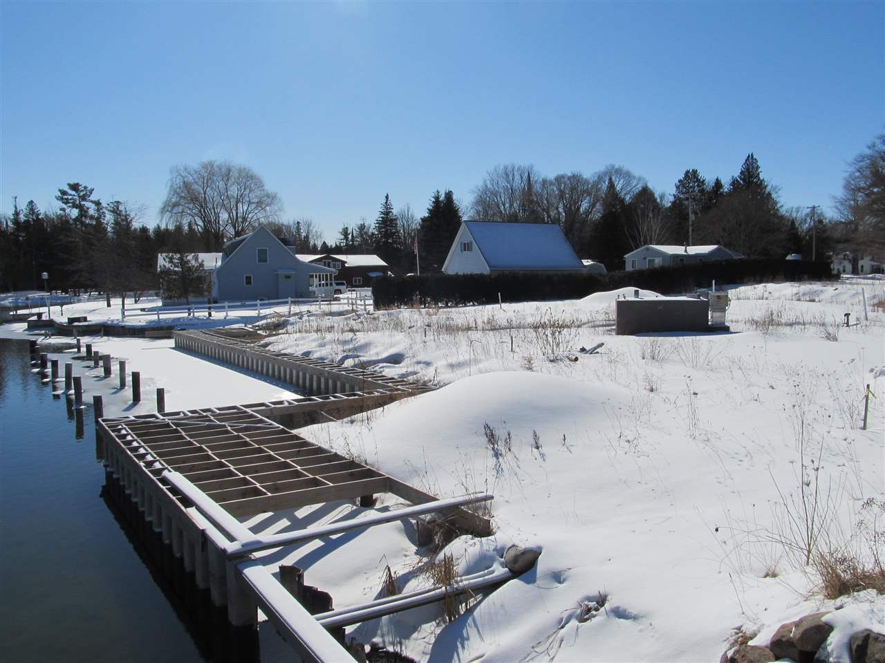 6320 & 6332 River Street Alanson MI 49706