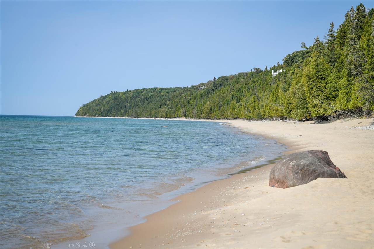 3929 Topside Drive Harbor Springs MI 49740