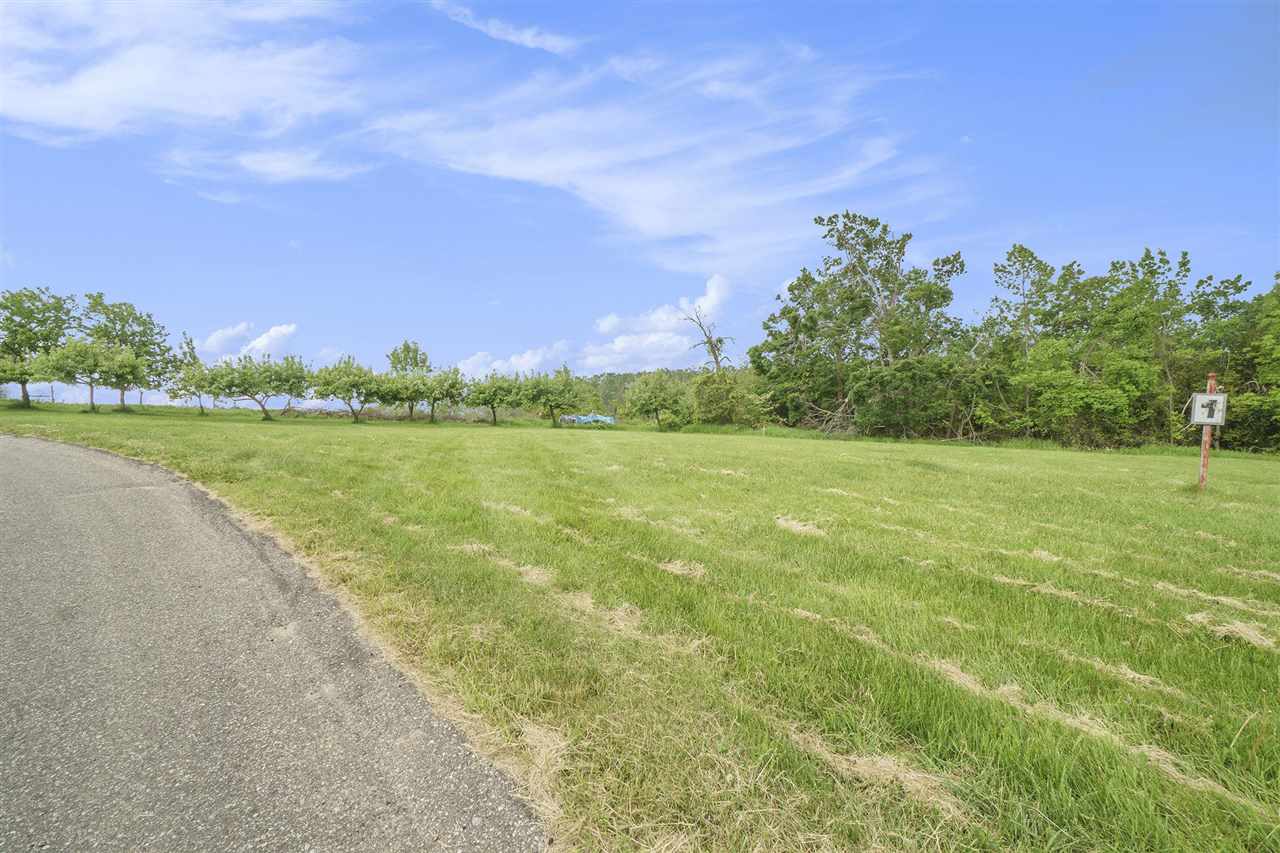 980 Hotchkiss Circle Petoskey MI 49770