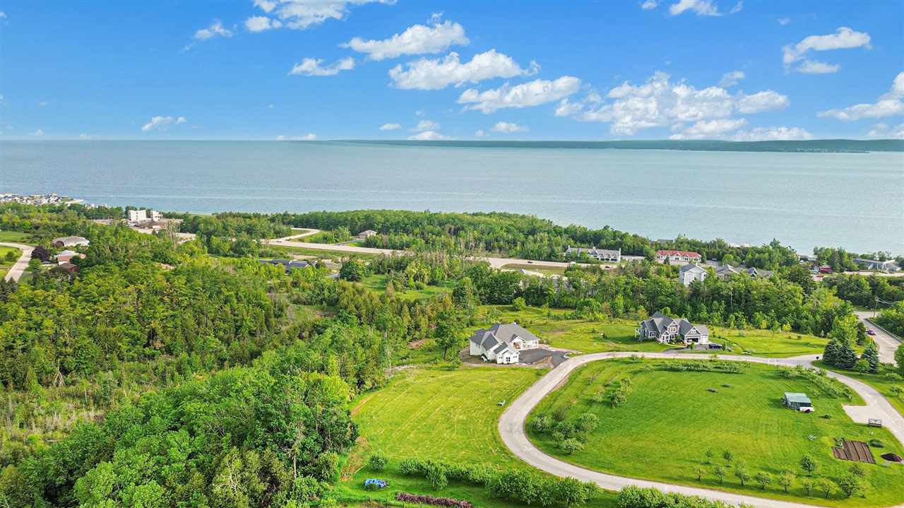 980 Hotchkiss Circle Petoskey MI 49770