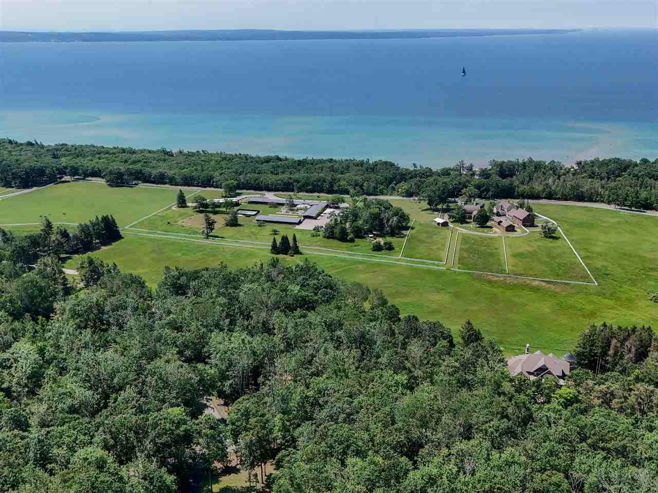 1222 Timber Pass Harbor Springs MI 49740