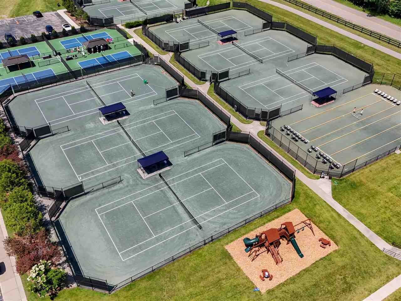 1222 Timber Pass Harbor Springs MI 49740