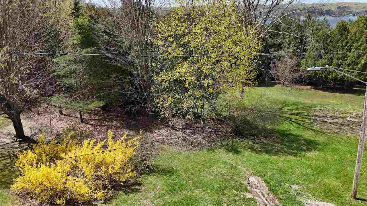 120 Lakeview Drive East Jordan MI 49727