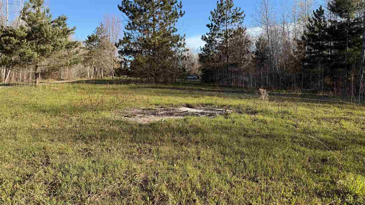 1300 Saw Mill Lane Charlevoix MI 49720