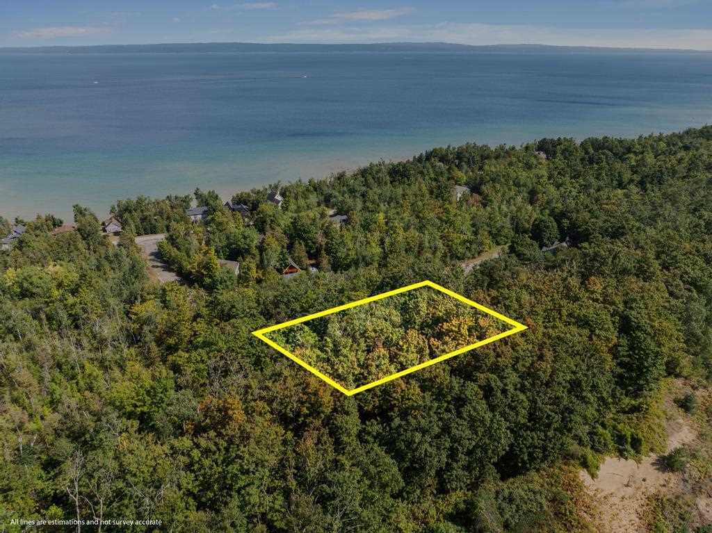 6768 Michigan Shores Drive Charlevoix MI 49720