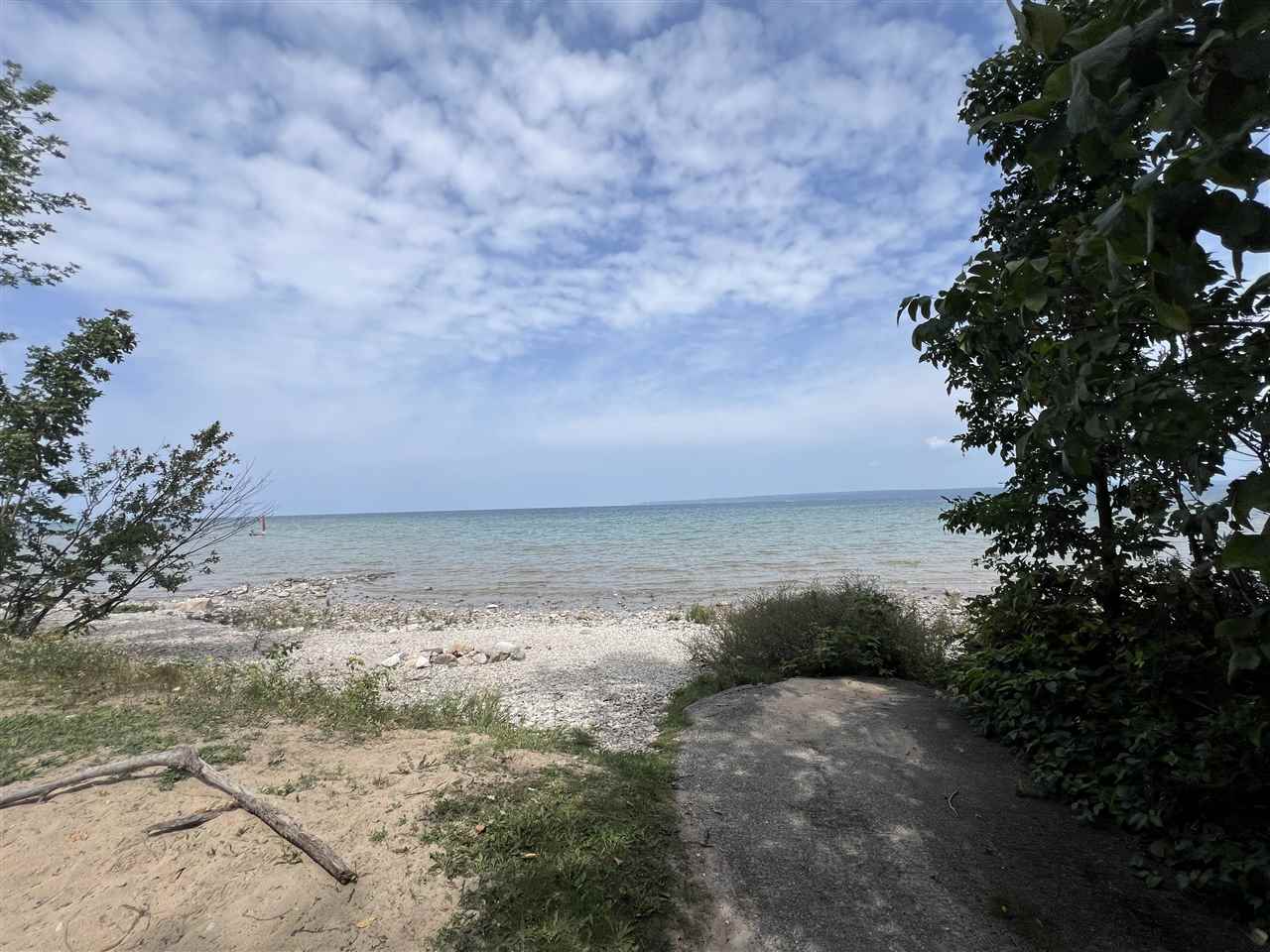 6768 Michigan Shores Drive Charlevoix MI 49720