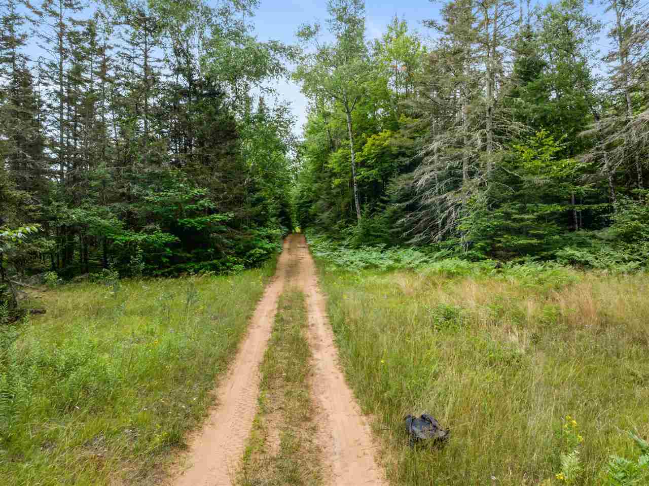5206 Prout Road Naubinway MI 49762