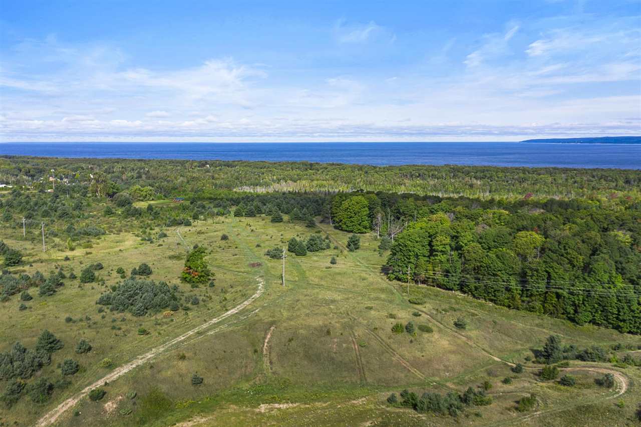 7341 Upper Bayshore Road Petoskey MI 49720-0000