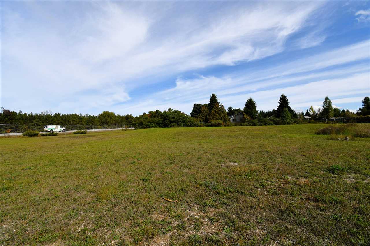 6055 S Old 31 Charlevoix MI 49720