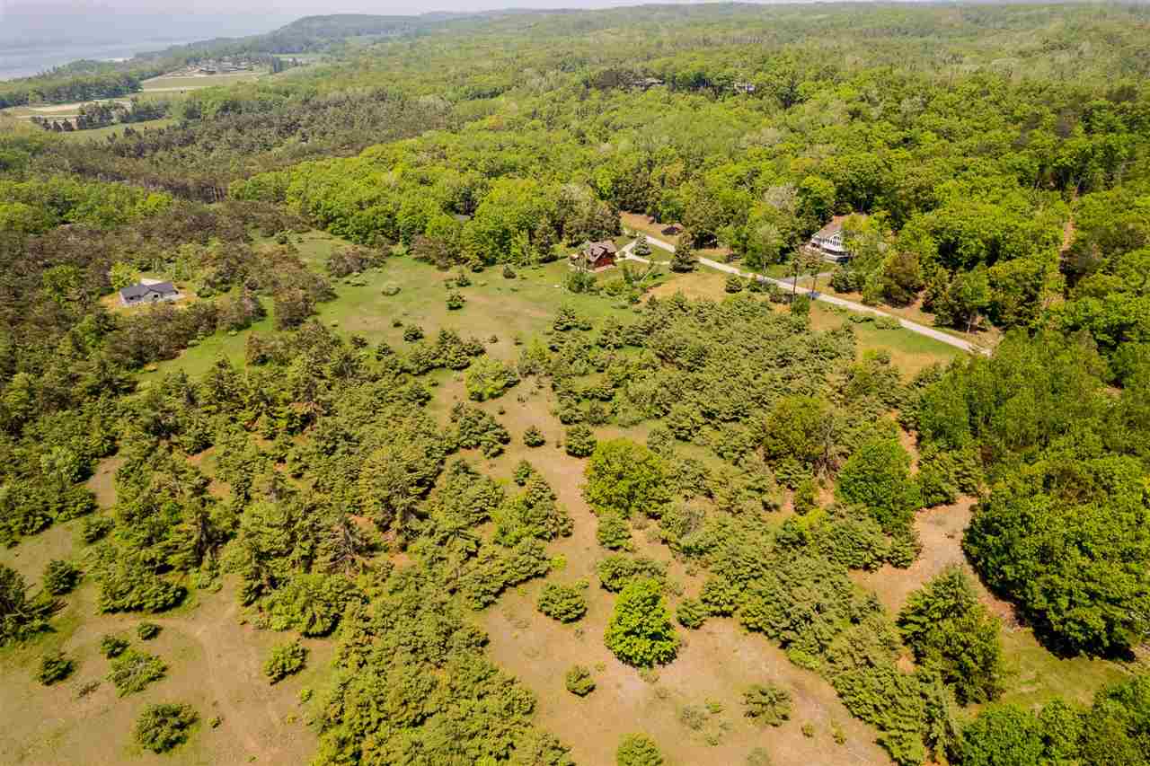 5765 Lodgepole Road Harbor Springs MI 49740