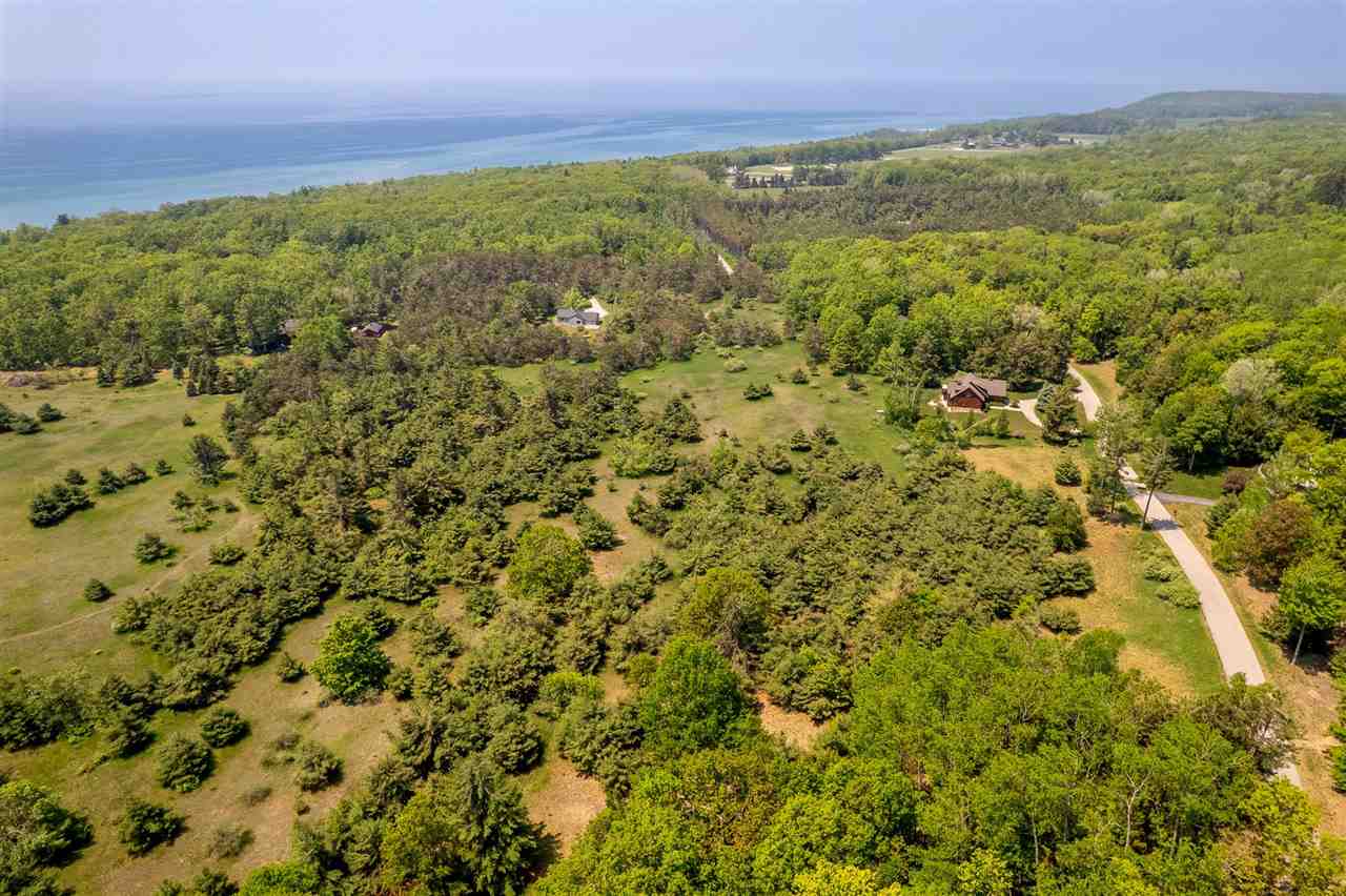 5765 Lodgepole Road Harbor Springs MI 49740