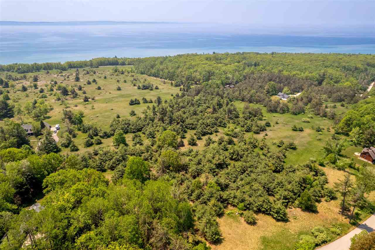 5765 Lodgepole Road Harbor Springs MI 49740