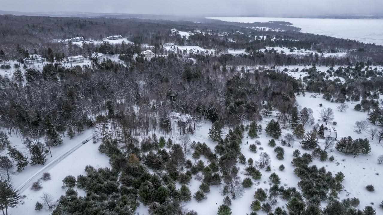 5765 Lodgepole Road Harbor Springs MI 49740