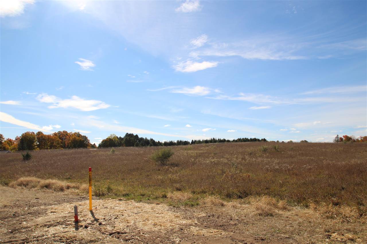 1960 Farm View Lane Petoskey MI 49770