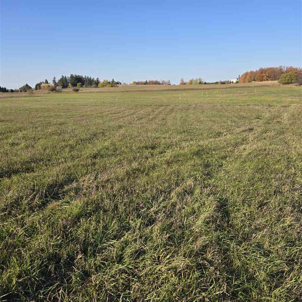 1960 Farm View Lane Petoskey MI 49770