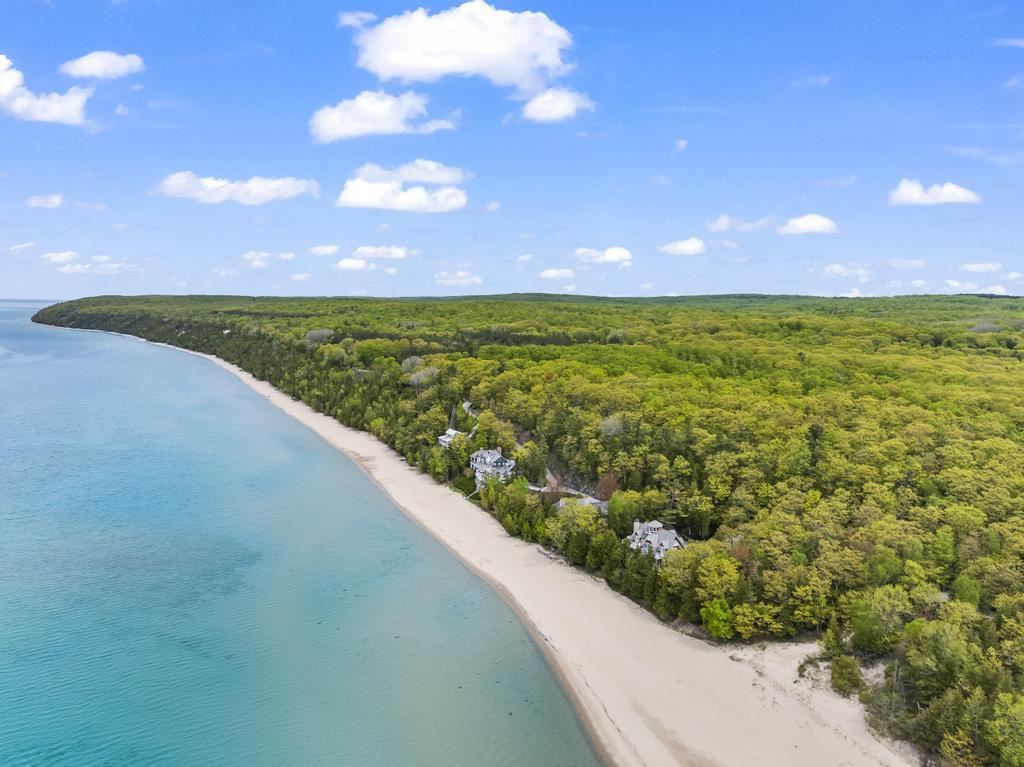 4260 S Lake Shore Drive Harbor Springs MI 49740